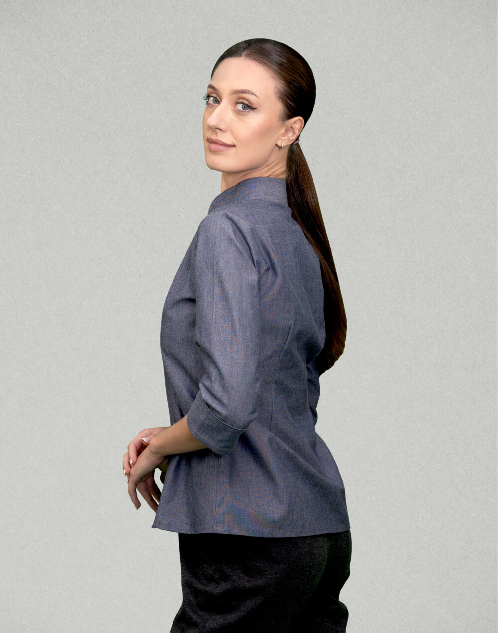 Organic Chambray Heavy - Blue collared jacket/top  with 3/4th  sleeves - Image 2