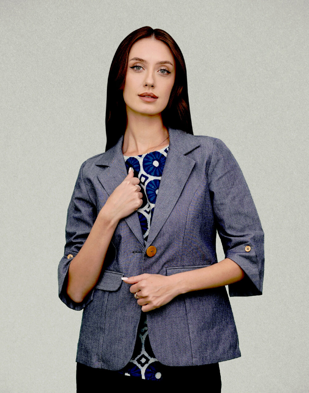 Organic Chambray Heavy – Blue jacket with 3/4th  sleeves