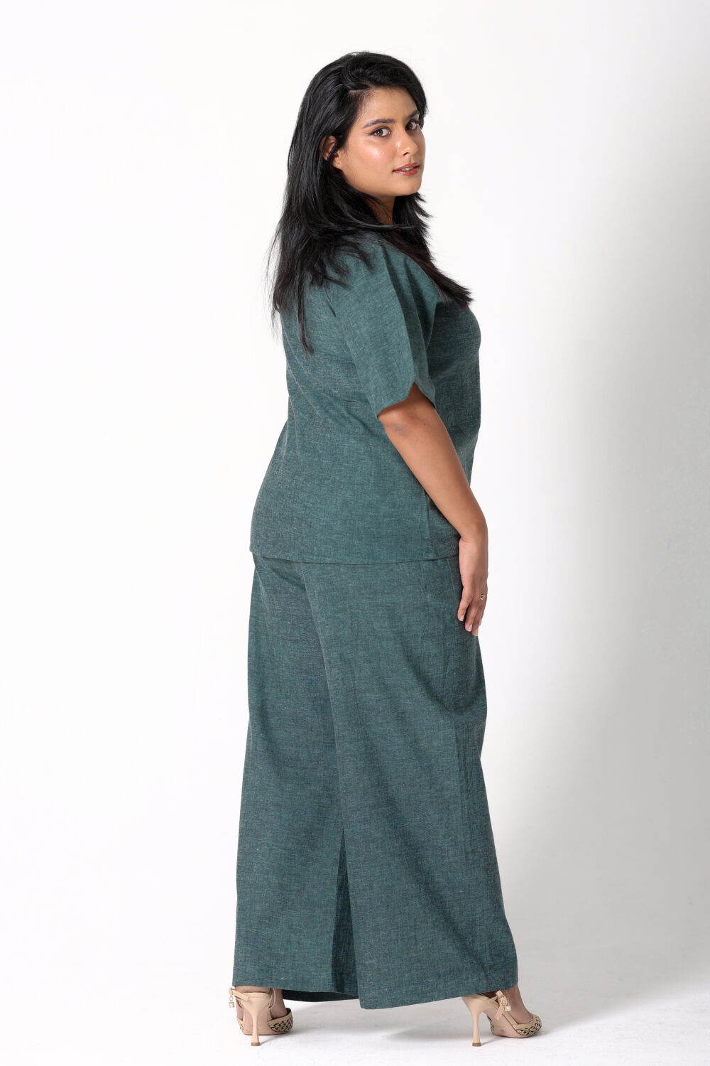 Green handloom co-ord set - Image 4