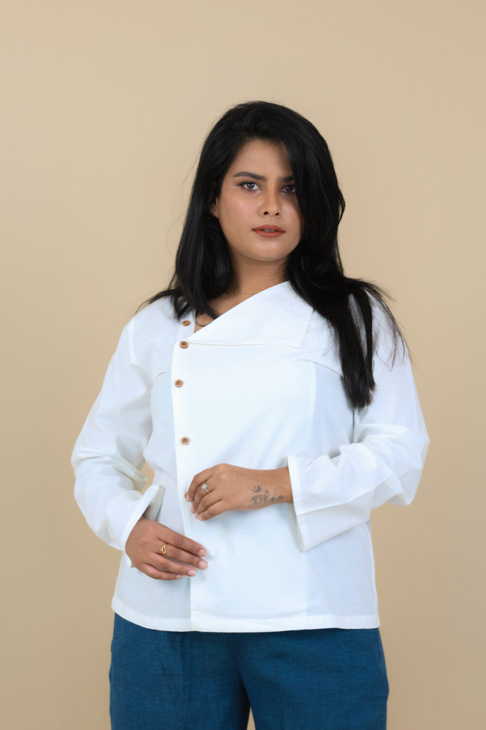 “Poplin” shirt with a flap
