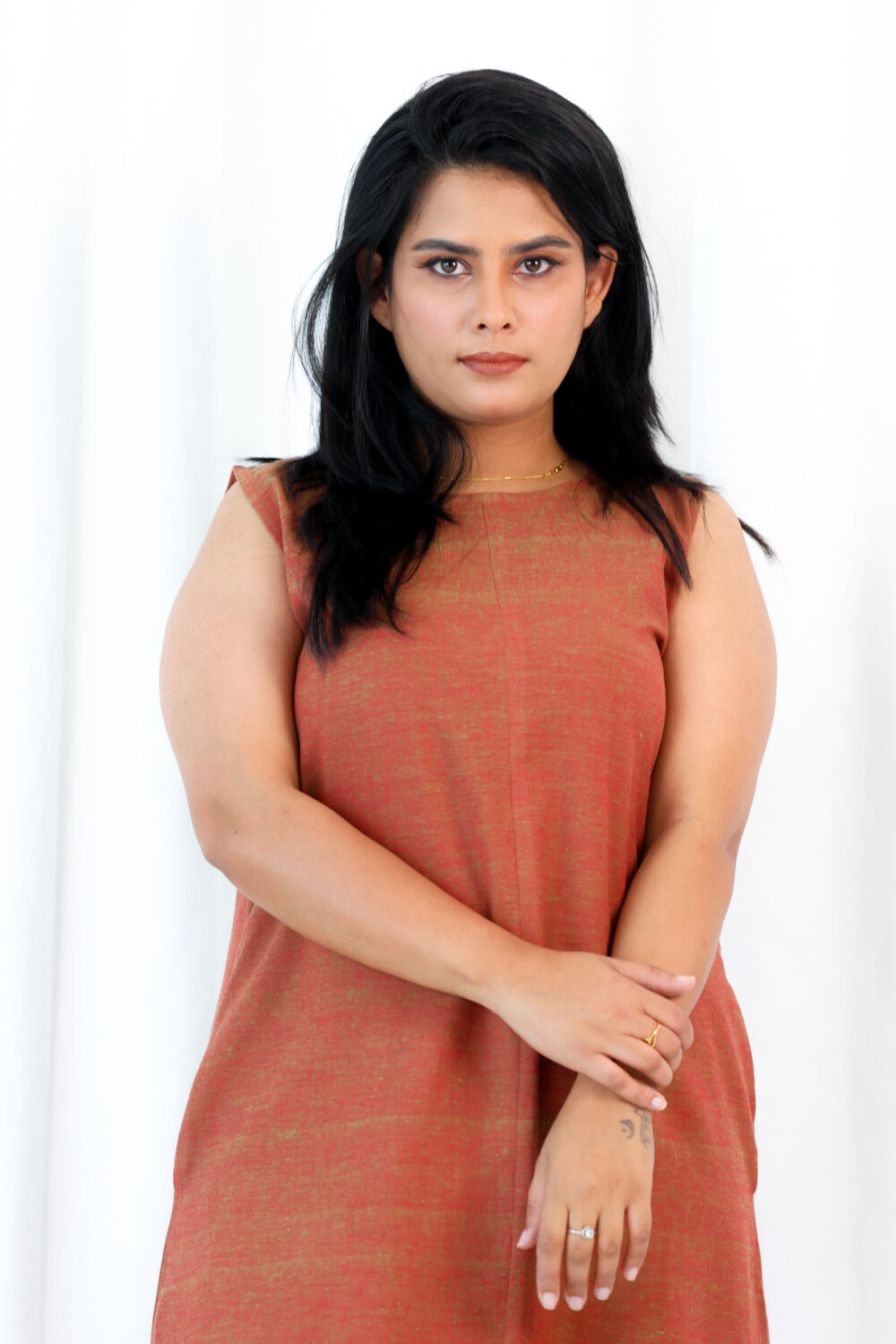 Brown handloom dress - Image 4